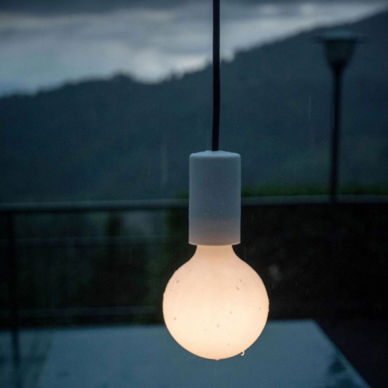 EIVA ELEGANT, E27 kültéri szilikon lámpatartó készlet - az első IP65 vezetékes lámpatartó a világon